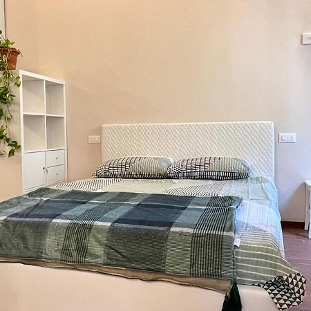 Mono Arnaldo Lägenhet Brescia Exteriör bild